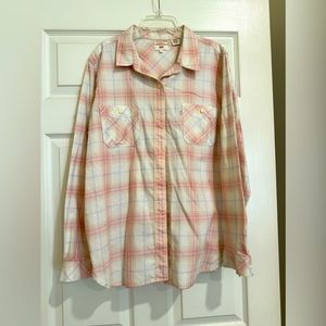 Levi's® Women's Long Sleeve Loose Fit Button-Down Shirt